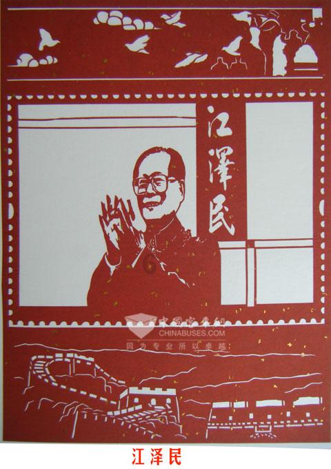 她们演尼姑，是真把头发剃光了，又敬业又努力，颜值也是真扛得住
